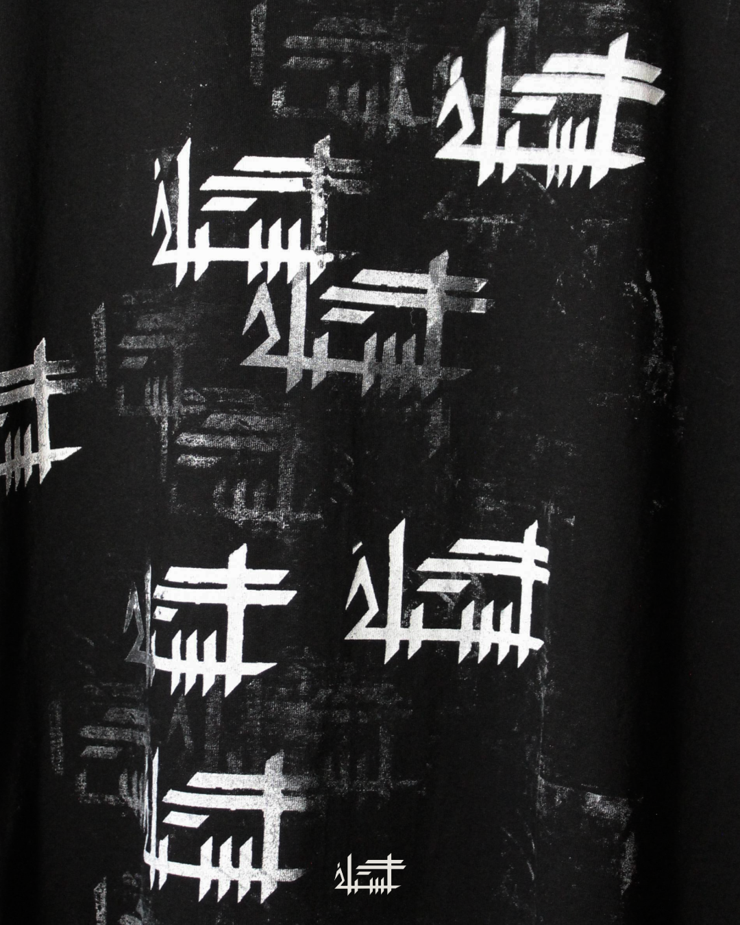 P4TH Sleeveless Shirt